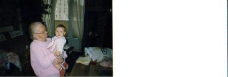 Sandra avec son arriere grand mere maternelle